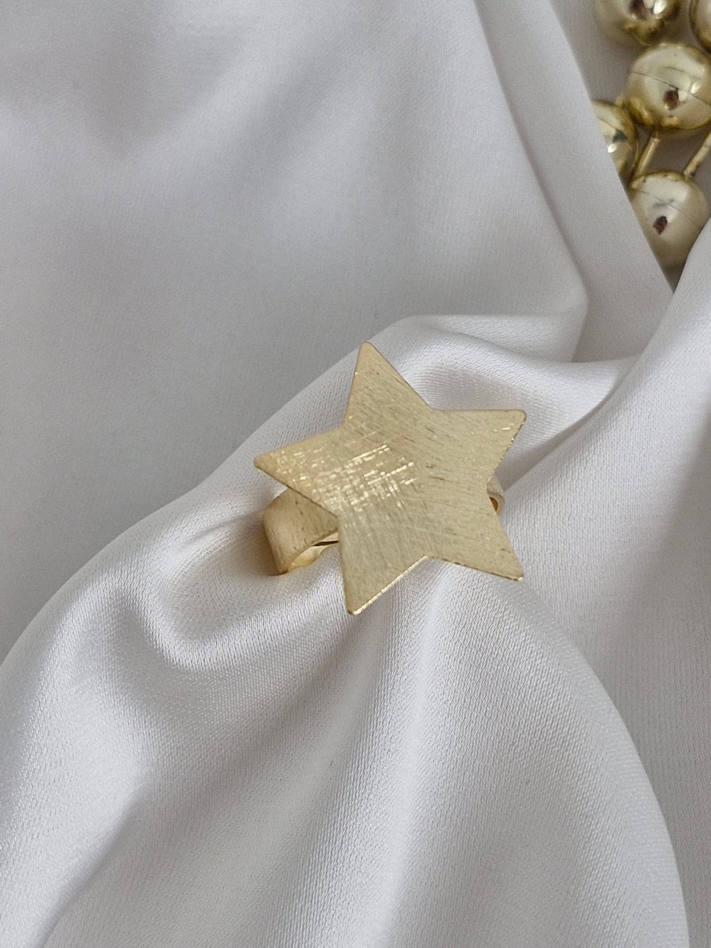 Anillo Estrella Satinada Ajustable