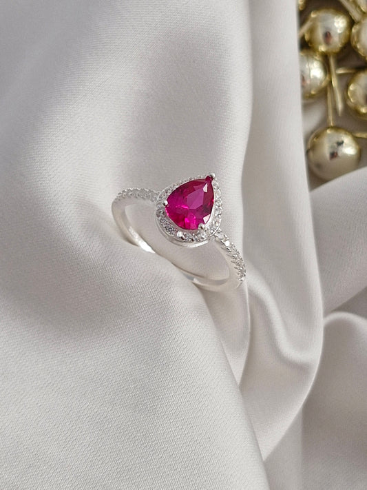 Anillo Gota Rubí con Microcircones — Plata Fina 925