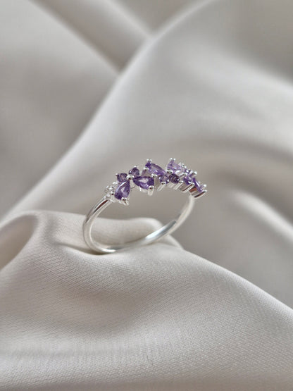 Anillo cintillo de mariposas lavanda