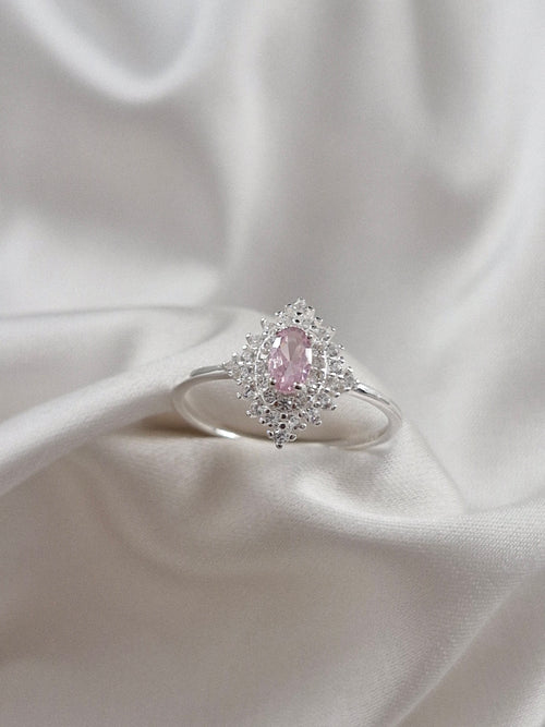 Anillo rombo con circón rosa