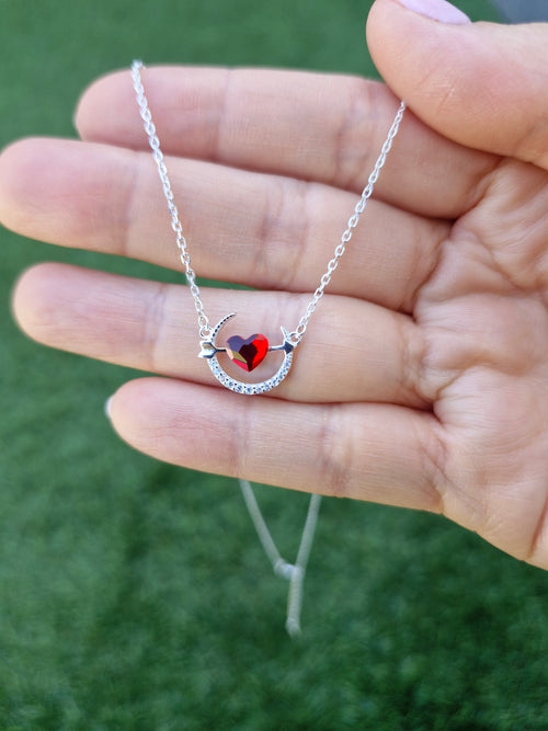 Collar corazón flechazo