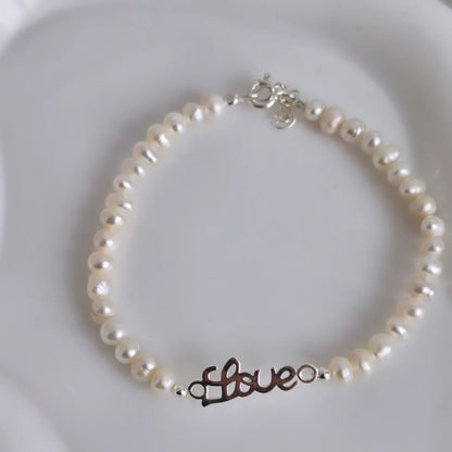 Pulsera LOVE perlas