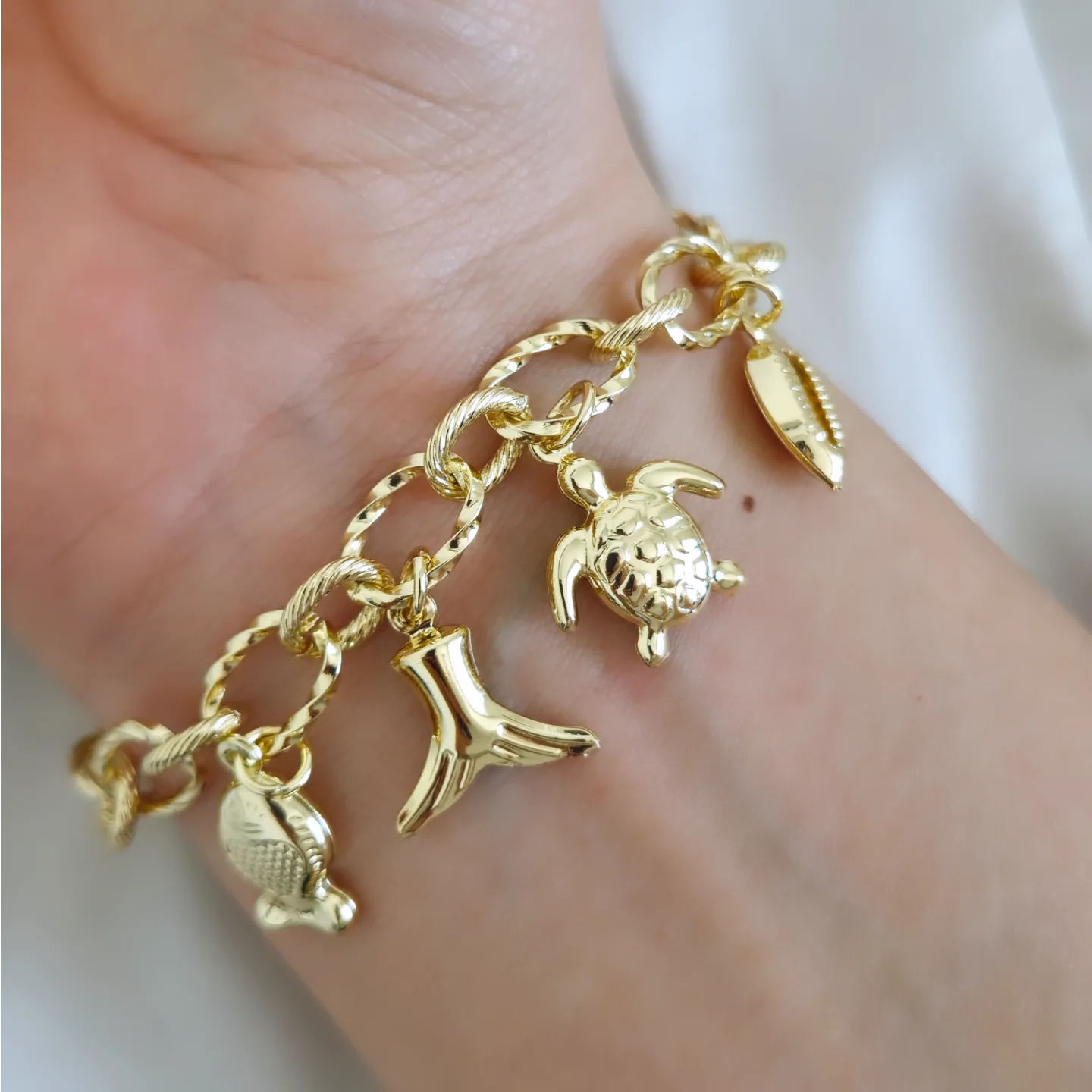 Pulsera eslabones con charms de mar
