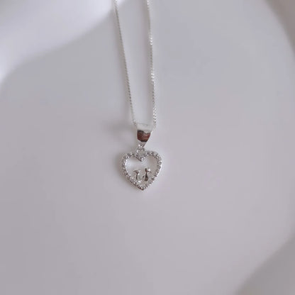 Collar Corazón con niño-niña