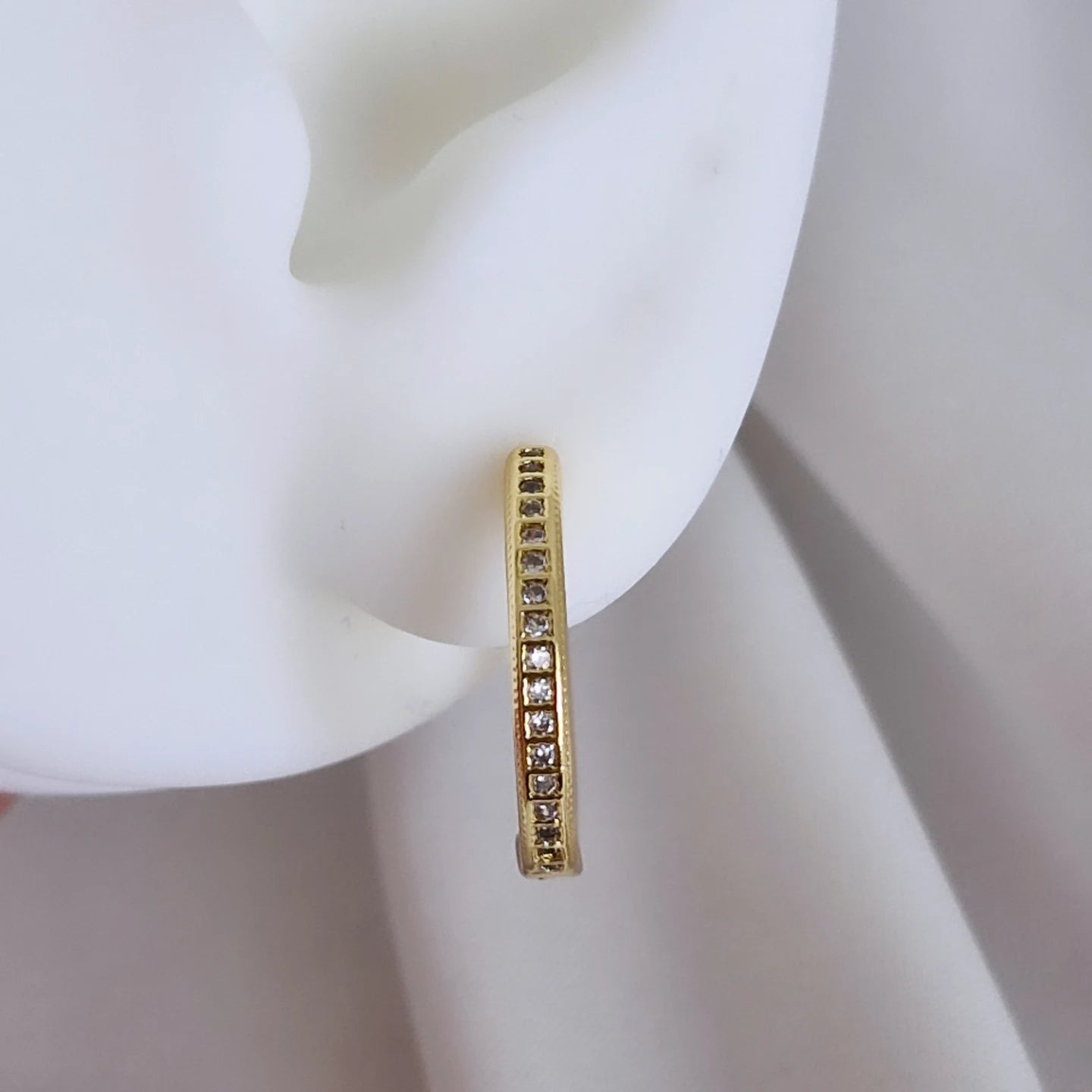 Aros argolla con microcircones